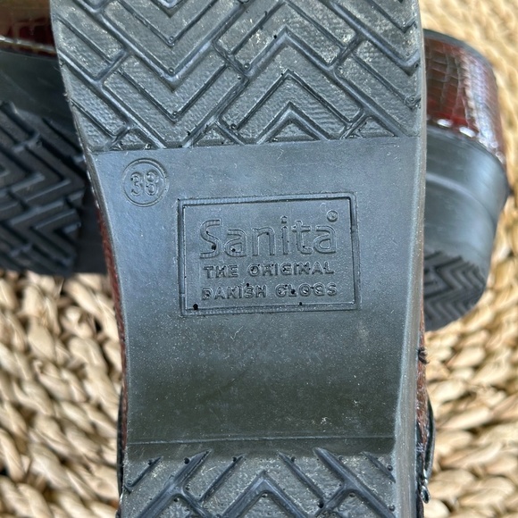 Sanita Professional Nursing Clogs - Picture 8 of 9